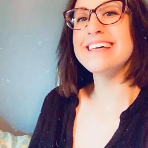 Meet your Posher, Angie